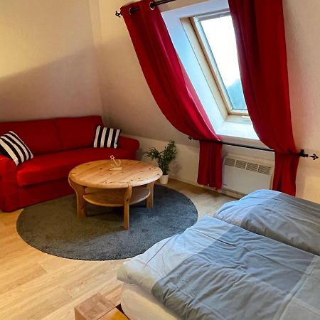Buxbuddies Nelsons Inn Фемарн Экстерьер фото